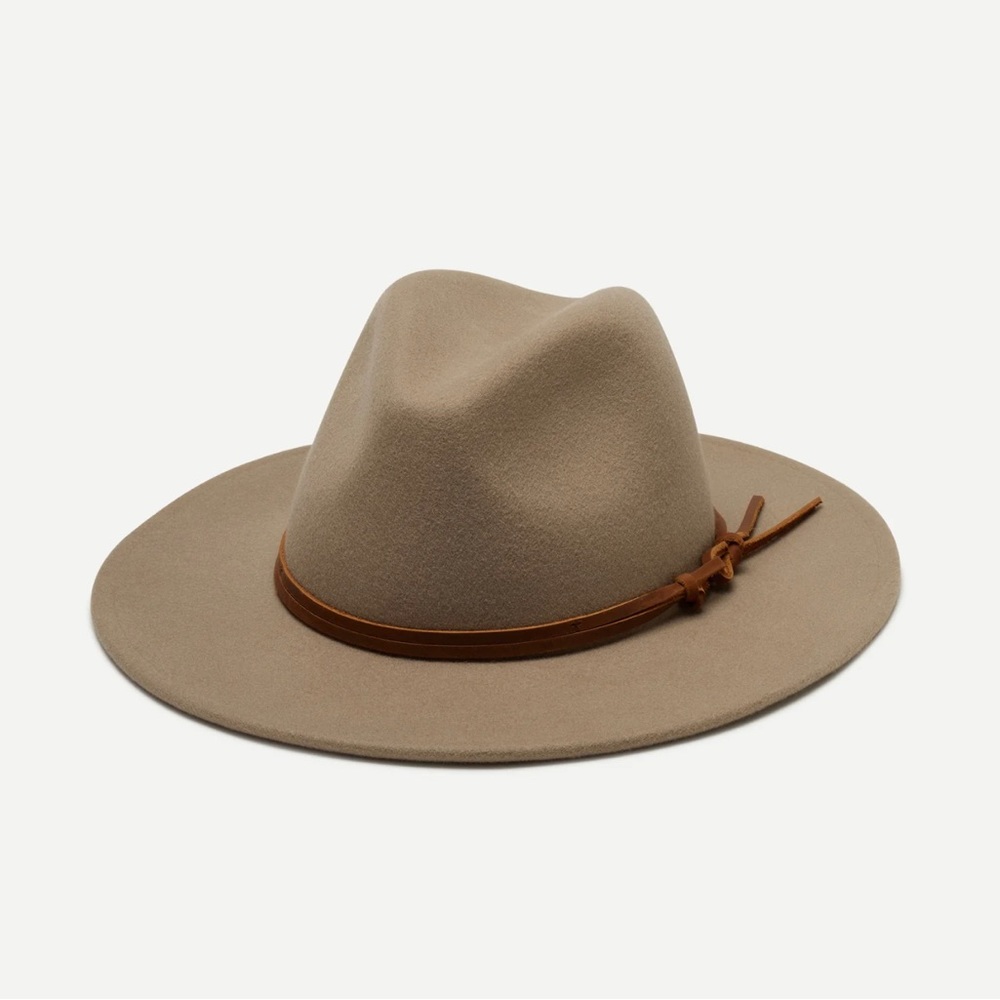 Wyeth Billie Hat in Taupe